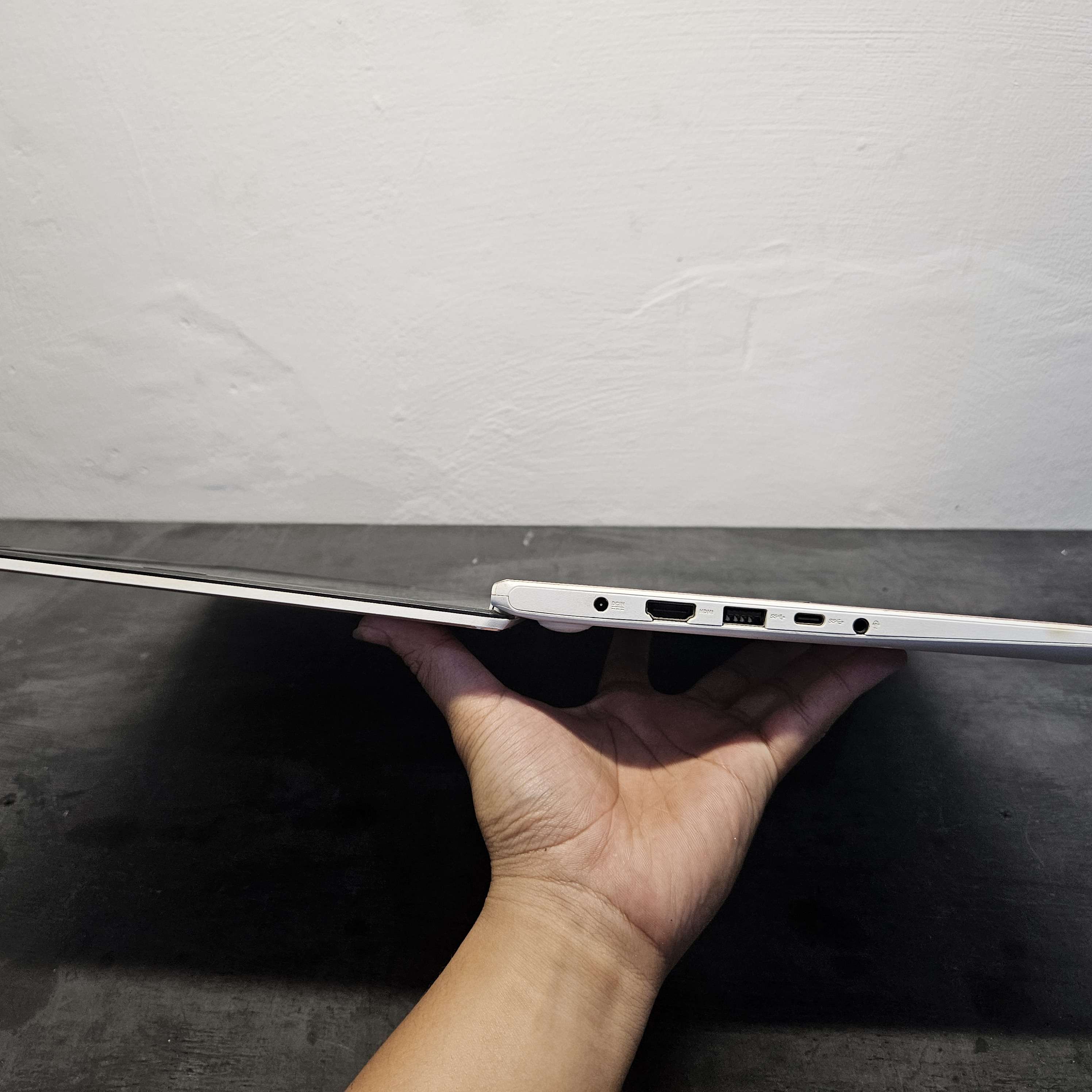 ASUS E410M Rose Gold Backlight Keyboard