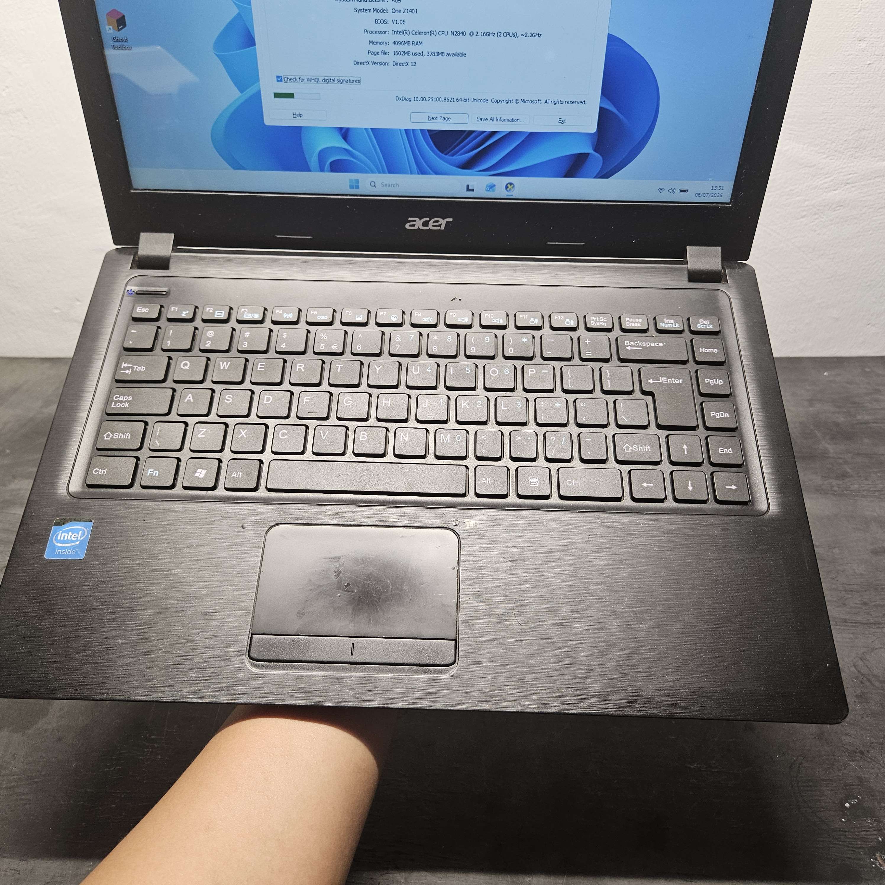 ACER Murah Meriah Z1401 RAM 4GB SSD 128GB