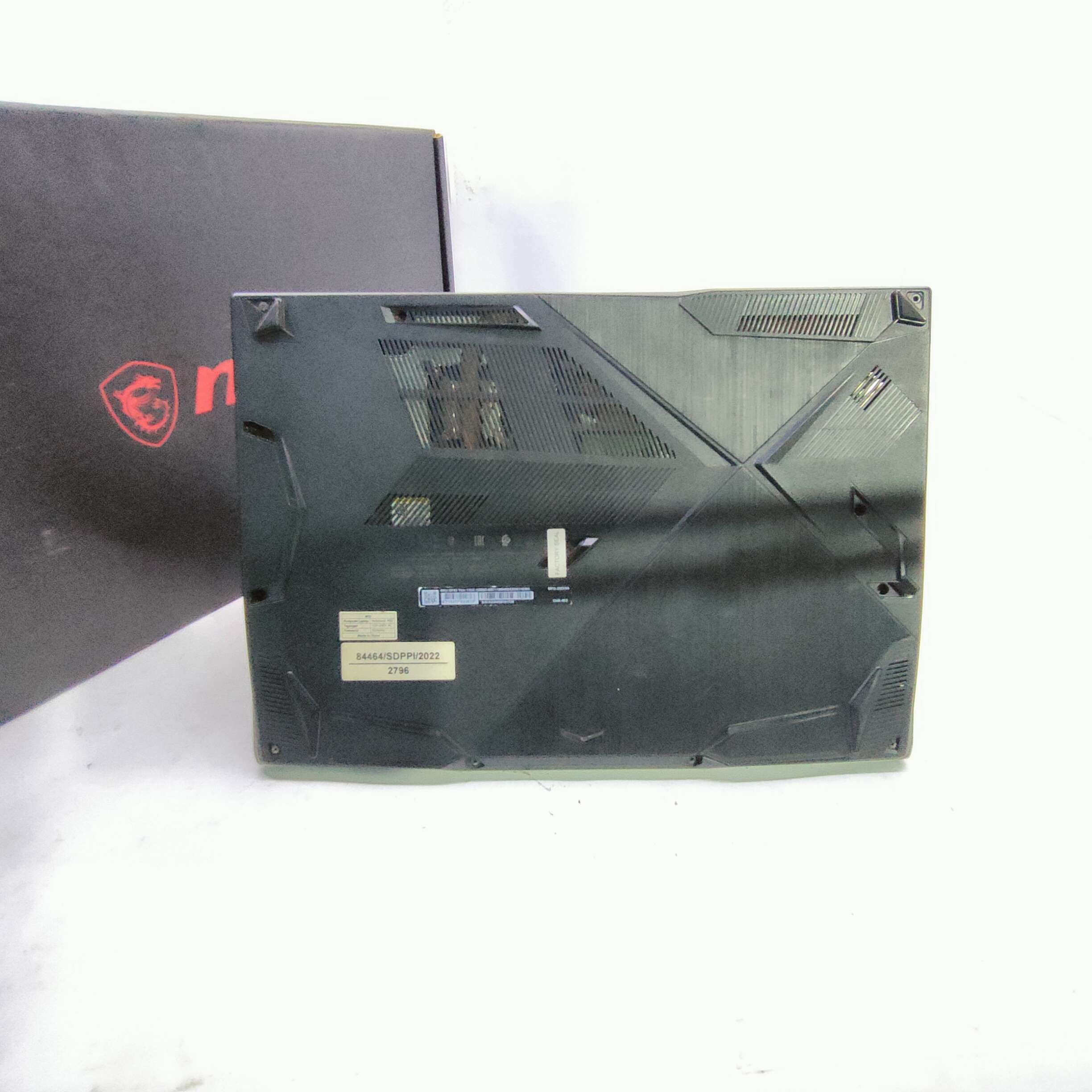 Laptop Gaming MSI Thin GF63 - Nvidia RTX 3050 Core i7 11800H 144Hz