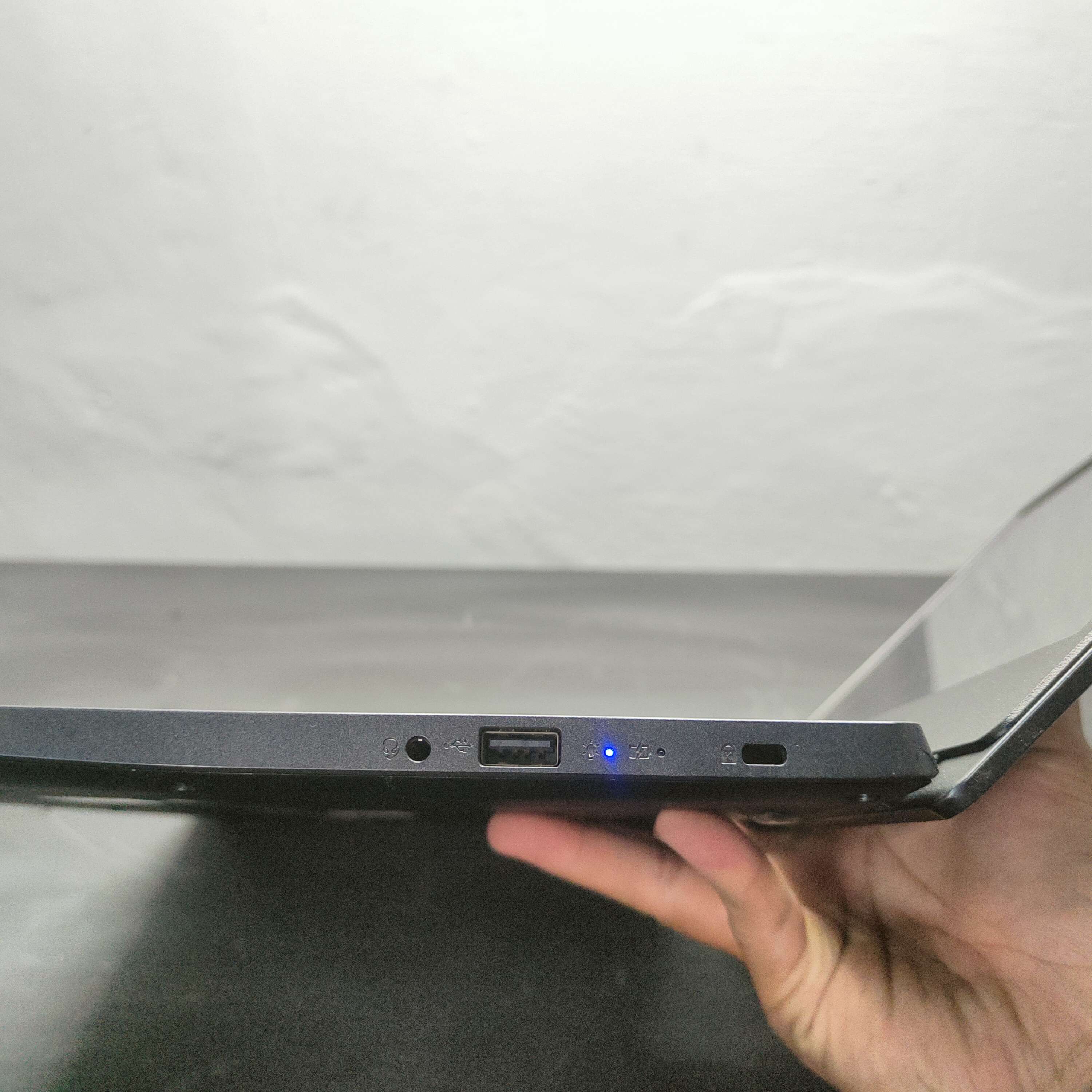 Acer Aspire A314 AMD Ryzen 3 3250U with Radeon Graphics Ram 8 SSD 256 GB