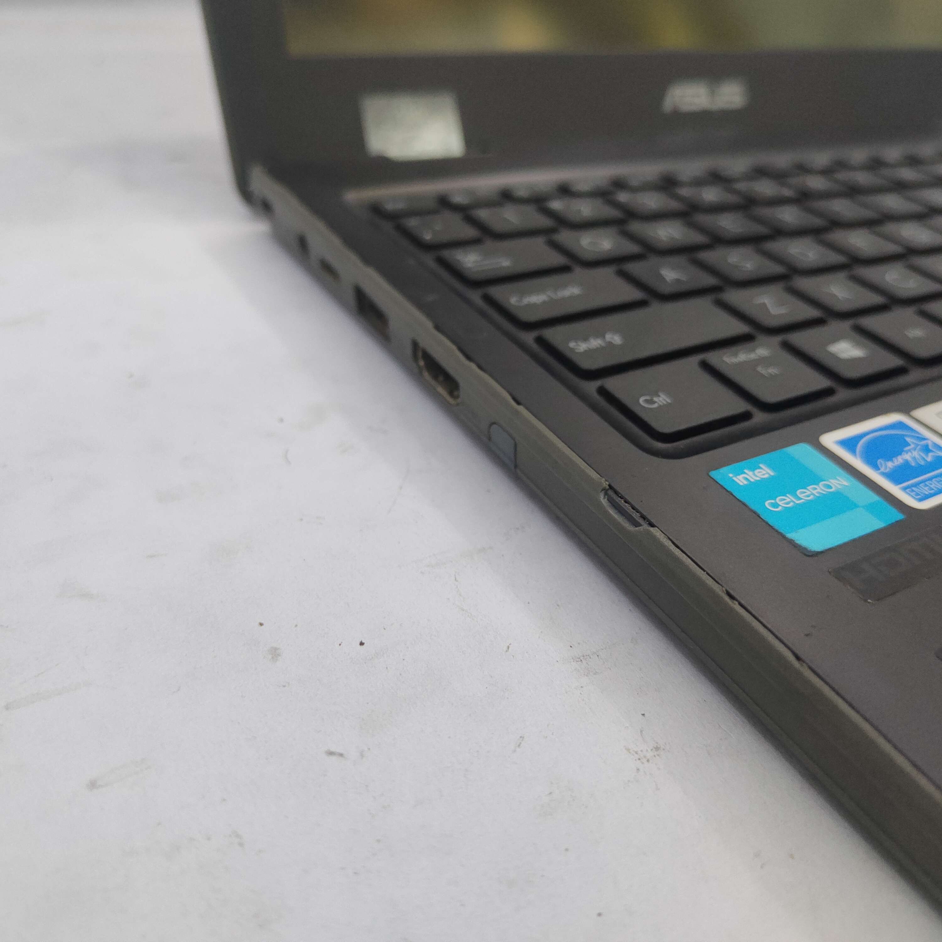 Mulus - Asus BR1100CK