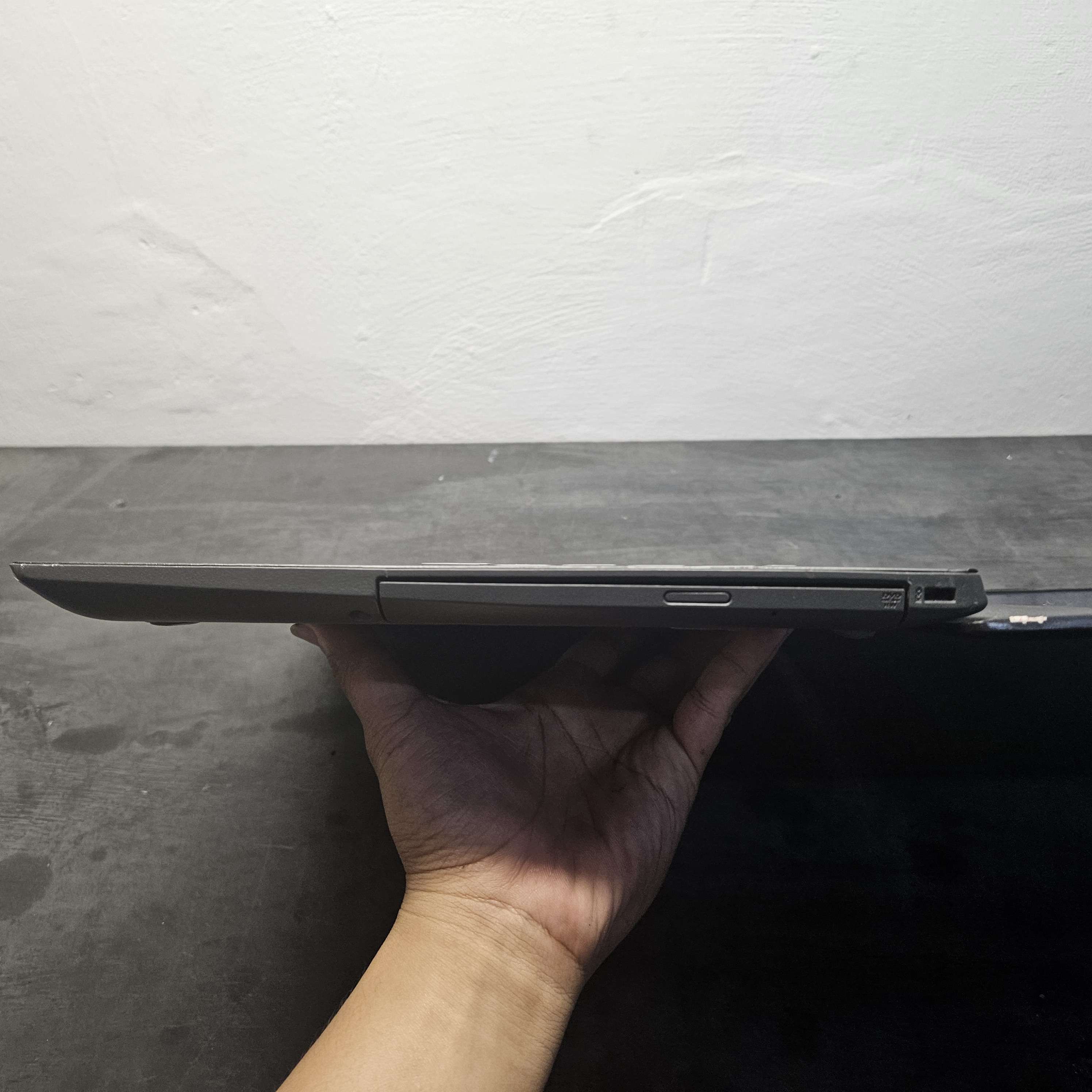 Lenovo Ideapad 330 INTEL RAM 4GB SSD 128GB